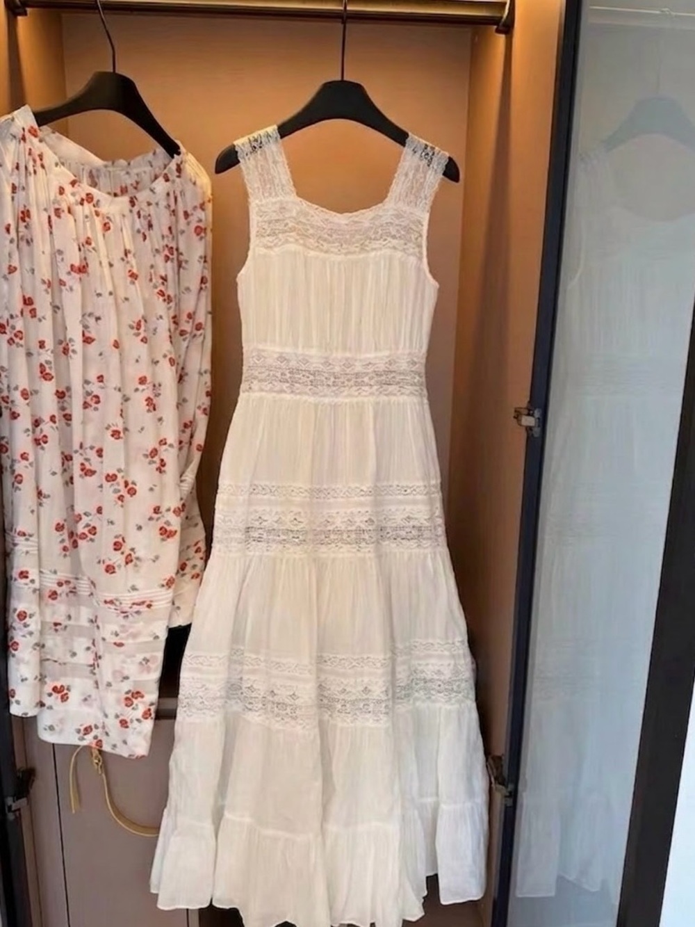 DÔEN Simona Lace Panel Maxi Dress - Picture 6 of 10